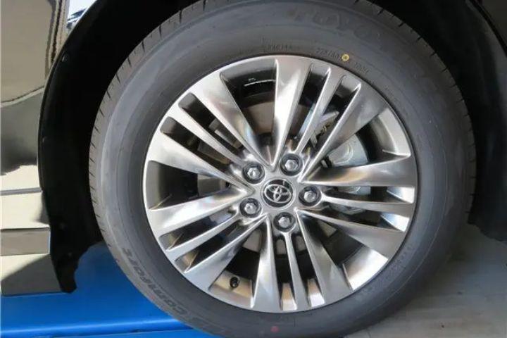 アルファードのホイール