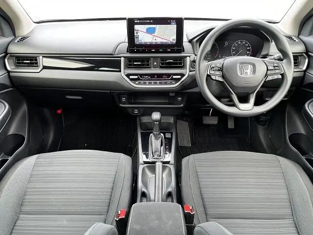 ホンダwr-v内装