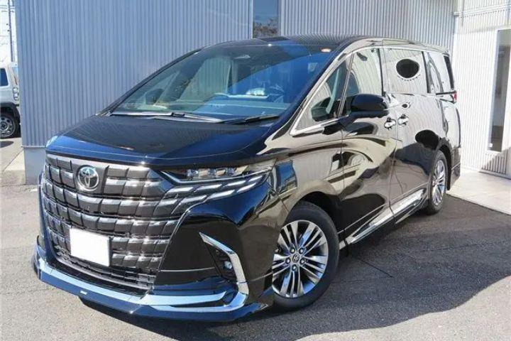 アルファード外観