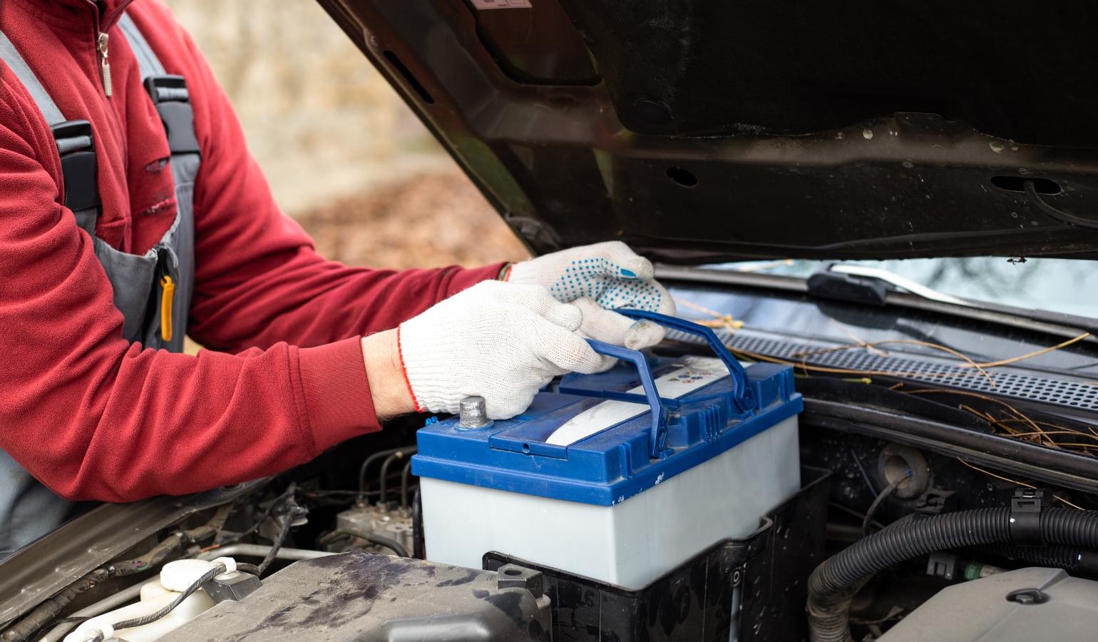 車のバッテリーのイメージ