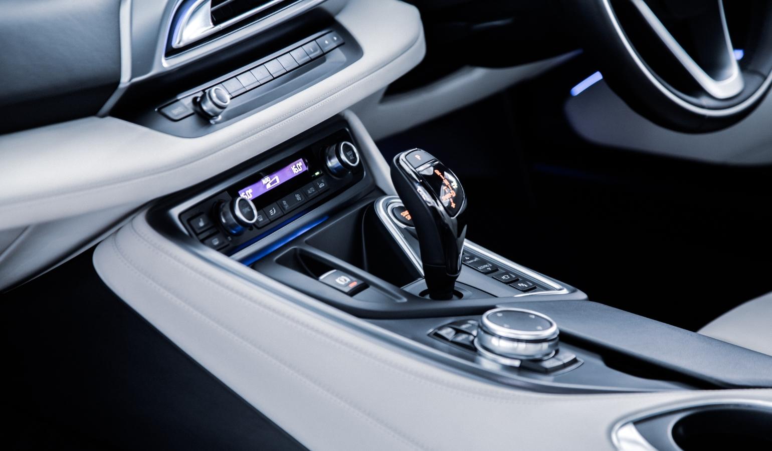 車の内装イメージ