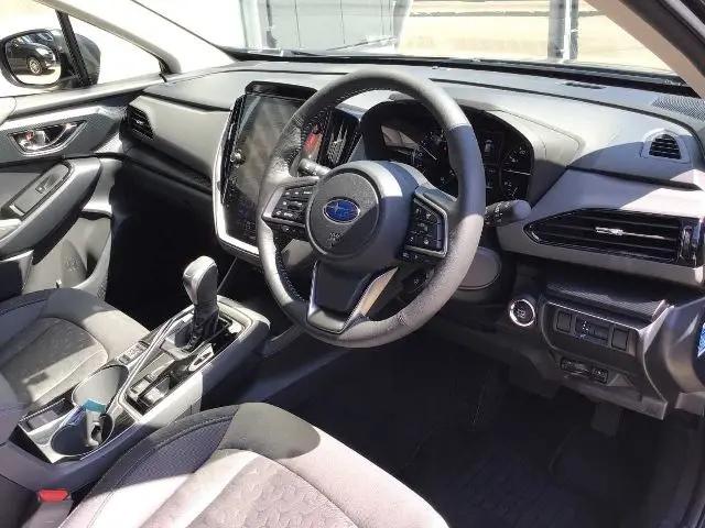 スバルクロストレック内装